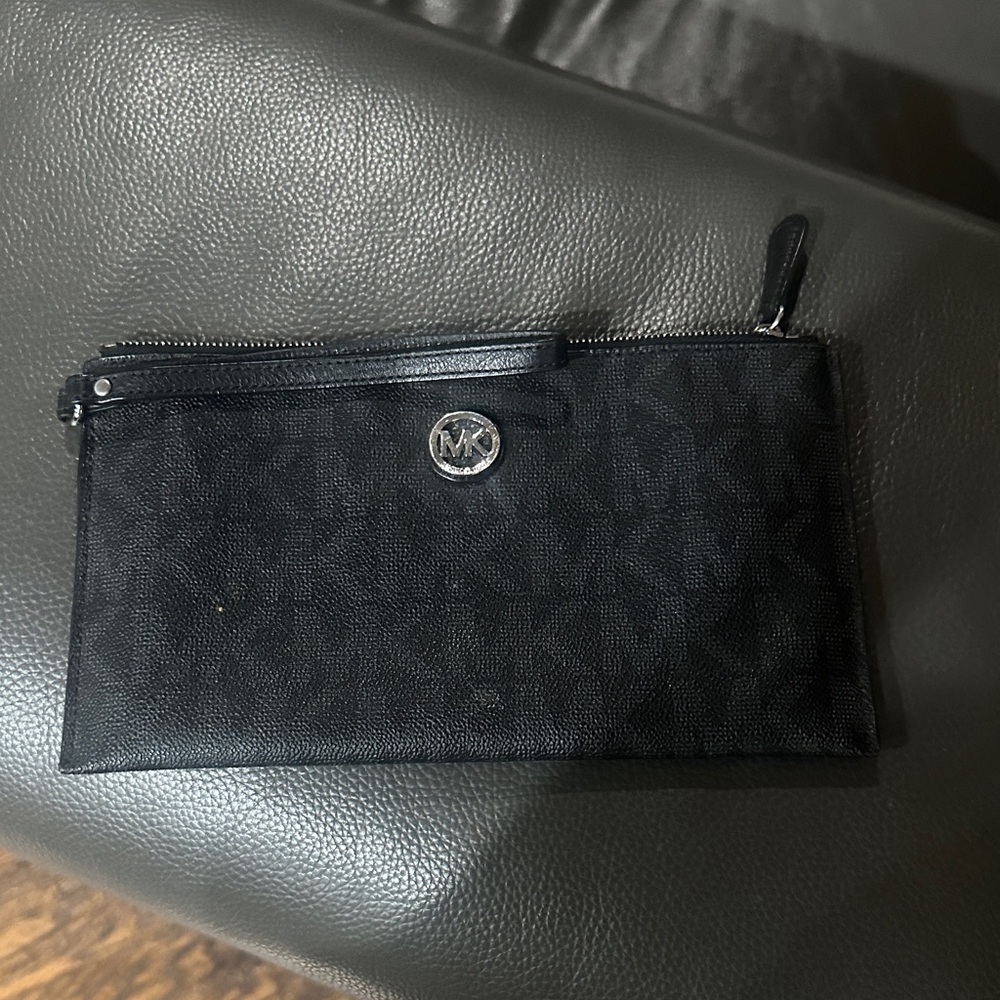 Michael Kors Jet Black Logo Clutch